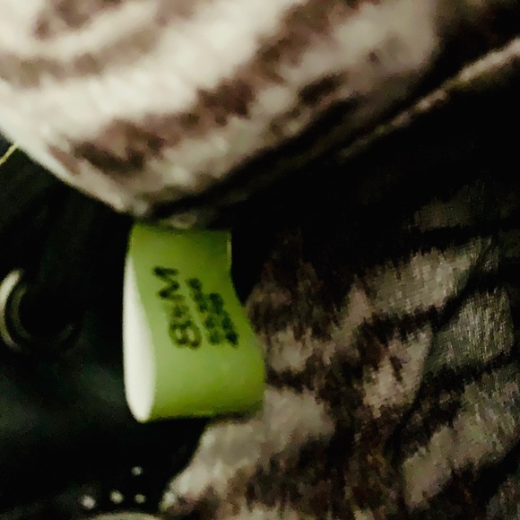 TIMBERLANDS IN BRIGHT WHITE WITH BLACK TRIM ! - Picture 5 of 5